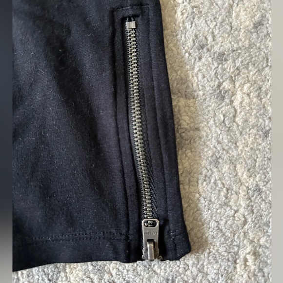 Express Legging - Picture 2 of 4